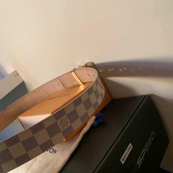 Louis Vuitton Damier Azur Initiales Belt - Picture 8 of 8